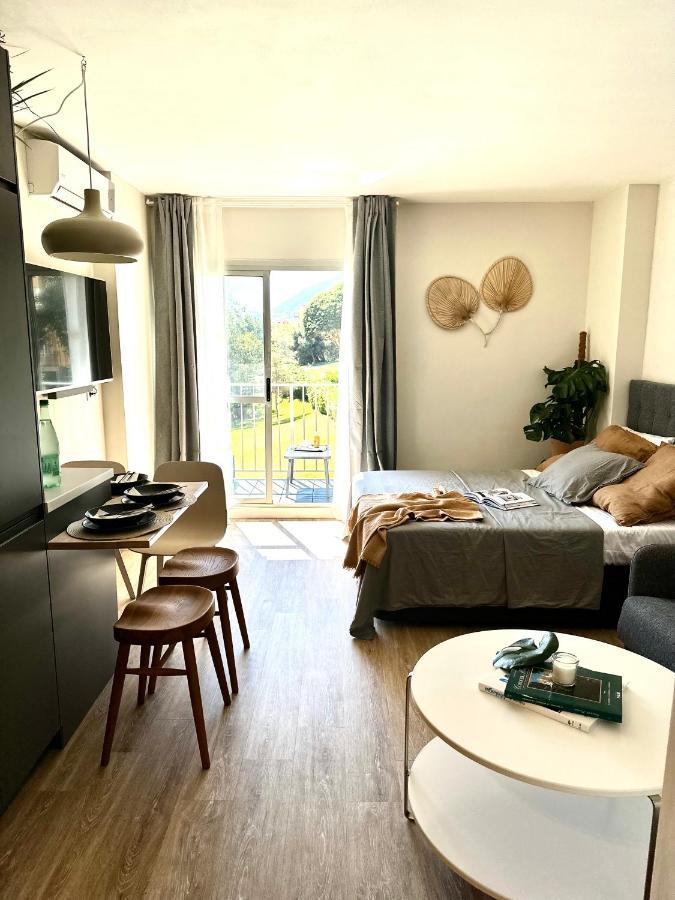 Minerva Estudio Suite La Biznaga , Beach And Pool Бенальмадена Экстерьер фото